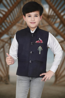 Qitty Solid Boys Waistcoat