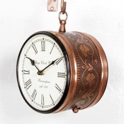 Nutts Analog 16 cm X 16 cm Wall Clock(Brown, With Glass, Standard)