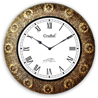 Craftel Analog 45 cm X 45 cm Wall Clock(Gold, With Glass, Standard)