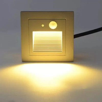 SL THREE UPDN-FT-SQ-3W-2 Post Light Outdoor Lamp(White)