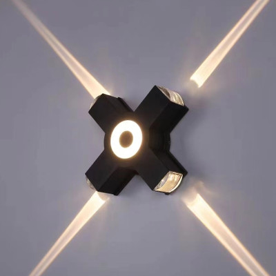 GINNI Wallchiere Wall Lamp With Bulb