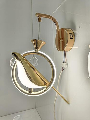Shri Mahal Antiques Wallchiere Wall Lamp With Bulb