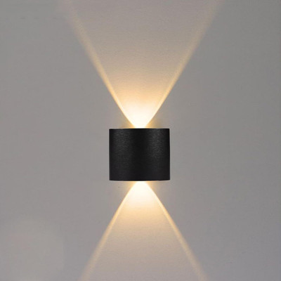 Volt Vision Wallchiere Wall Lamp With Bulb