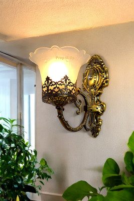 Prop It Up Wallchiere Wall Lamp Without Bulb