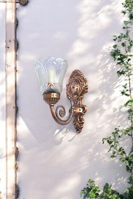 Prop It Up Wallchiere Wall Lamp Without Bulb