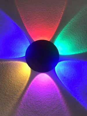 Blissbells Wallchiere Wall Lamp With Bulb