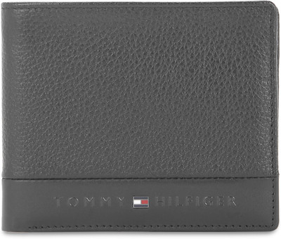 TOMMY HILFIGER Men Black Genuine Leather Wallet(4 Card Slots)
