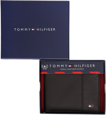 TOMMY HILFIGER Men Casual Brown Genuine Leather Wallet(4 Card Slots)