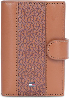 TOMMY HILFIGER Men Casual, Formal Tan Genuine Leather Card Holder(8 Card Slots)