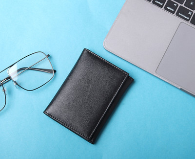 METRONAUT Men Formal Black Artificial Leather Wallet(5 Card Slots)