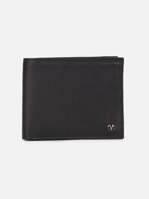 VAN HEUSEN Men Brown Genuine Leather Wallet(6 Card Slots)