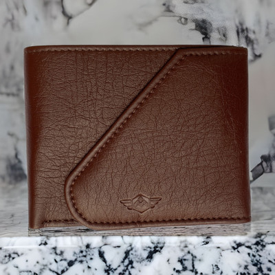 METRONAUT Men Casual Brown Artificial Leather Wallet(4 Card Slots)