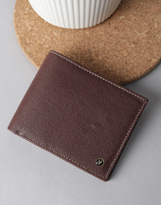 VAN HEUSEN Men Formal Maroon Genuine Leather Wallet(1 Card Slot)