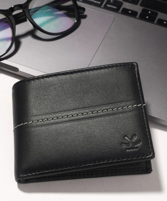 WROGN Men Formal Black Genuine Leather Wallet(8 Card Slots)