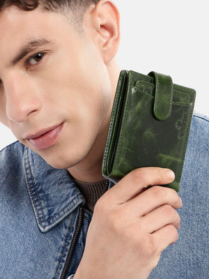 WROGN Men Formal Green Genuine Leather Wallet(3 Card Slots)