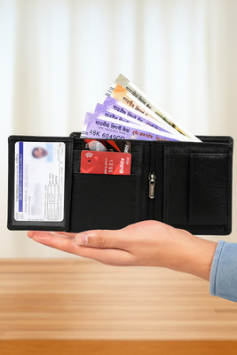 BOSE INTERNATIONAL Men Casual Black Genuine Leather Wallet(7 Card Slots)