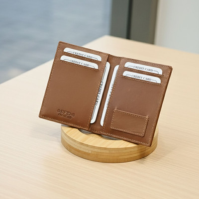 Men Mania Men & Women Trendy, Formal, Travel, Casual, Evening/Party, Ethnic Tan Genuine Leather Card Holder(8 Card Slots)
