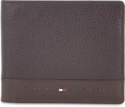 TOMMY HILFIGER Men Brown Genuine Leather Wallet(4 Card Slots)