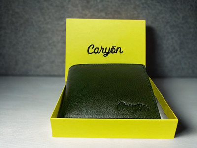 eLeathers Men Casual, Ethnic, Evening/Party, Formal, Travel, Trendy Green Genuine Leather Wallet(6 Card Slots)