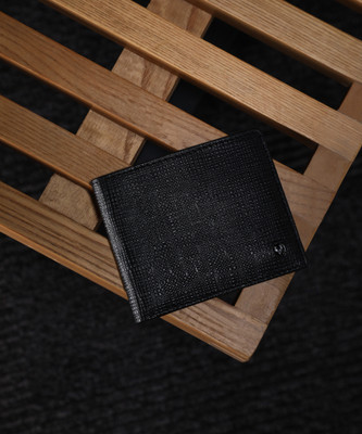 Allen Solly Men Black Genuine Leather Wallet(5 Card Slots)