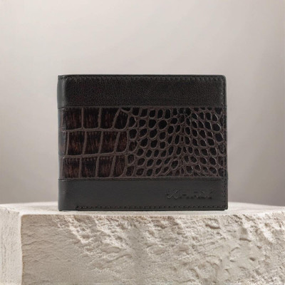 HRX by Hrithik Roshan Men Casual Brown Genuine Leather Wallet(8 Card Slots)