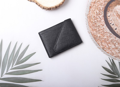 HENEDA Men Formal Black Artificial Leather Wallet(5 Card Slots)
