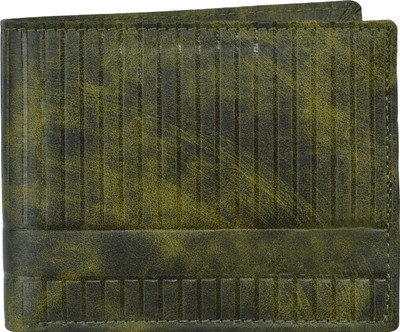 Karma Focus Men Green Genuine Leather Wallet(3 Card Slots)