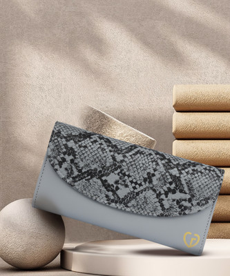 Caprese Women Casual Silver Artificial Leather Wallet(6 Card Slots)