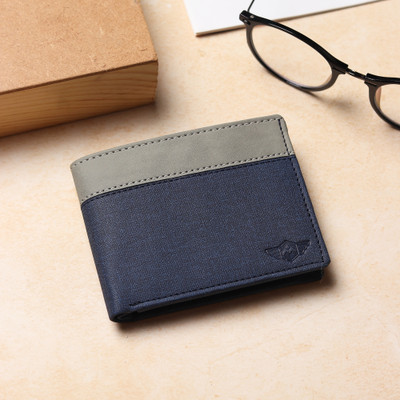 METRONAUT Men Casual, Travel, Trendy Blue, White Artificial Leather Wallet(4 Card Slots)