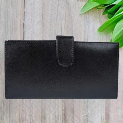 Classic World Women Casual Black Artificial Leather Wrist Wallet(8 Card Slots)