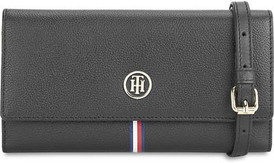 TOMMY HILFIGER Women Black Genuine Leather Wallet(3 Card Slots)