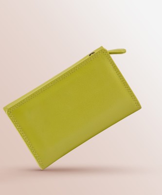 Calfnero Women Green Genuine Leather Wallet(13 Card Slots)