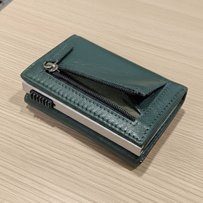 Men Mania Men Trendy, Casual, Travel, Evening/Party, Formal, Ethnic Green Genuine Leather Card Holder(11 Card Slots)
