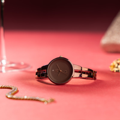 Fastrack Vyb Halo Analog Watch  - For Women