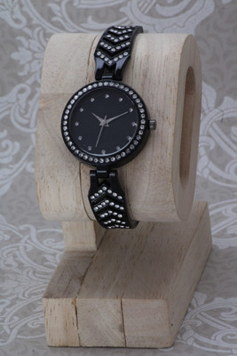 ZANZEER Women Free Size Bracelet Type Metal Chain Round Designer Dial Women Free Size Bracelet Type Metal Chain Round Designer Dial Analog Watch  - For Girls