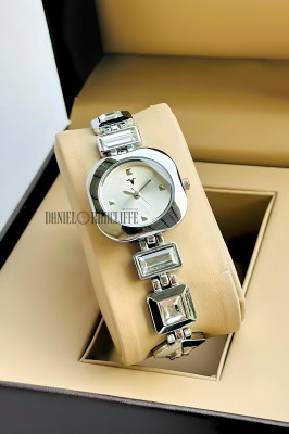 NITYA DRW32 full silver Stone Watch for girls and women Luxury Round Dial in Square case with Ston Studded bracelet Strap Quartz Analog Watch  - For Women