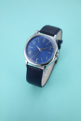 ZANZEER Solid Ethnic Dial Silver Case Genuine Leather Belt Solid Ethnic Dial Silver Case Genuine Leather Belt Analog Watch  - For Men