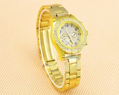 DAENTERPRISES New Gold Stainless Steel Royal Design Strap & Diamond Shining Dial Watch Analog Watch  - For Girls