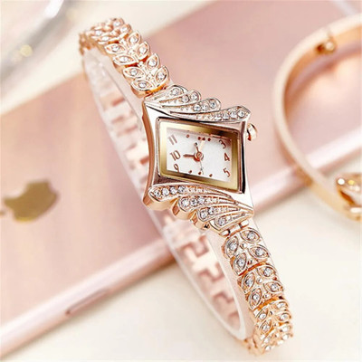 RENAISSANCE TRADERS imported dial looks stylish traditional awesome party Analog Watch  - For Women