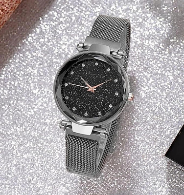 MAHAVIRA COLLECTION SILVER_magnet Attractive Look Red Magnet Silver Diamond Latest Premium Designer Metal Chain Analog Watch  - For Women