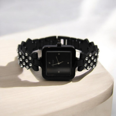 LAZYwindow LAZYwindow Analog Square Shape Watch for Girls/Women (Black) - Pack of 1 Analog Watch  - For Girls