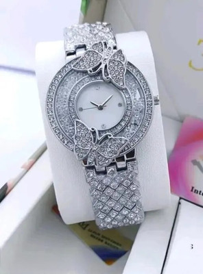 RS TRADER CO LUXURY PREMIUM DIAMOND CRYSTAL DIAL STAINLESS STEEL SILVER TRANDY WATCH LUXURY PREMIUM DIAMOND CRYSTAL DIAL STAINLESS STEEL SILVER TRANDY WATCH Analog Watch  - For Women