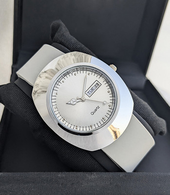 NESTER Men & Boys Wrist Watch | Day & Date | Silicone Strap |Daily Wear Timepiece Analog Watch  - For Men