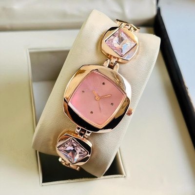 KNOWZ DRW027 - rose pink New latested Women Attaractive Diamond Watch New Fancy Solid Dial Attractive Metal Chain Attractive Bracelet Analog Watch  - For Women