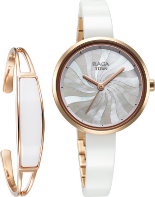Titan Raga Memoirs Analog Watch  - For Women