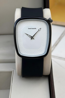 Daniel Radcliffe New Stylish Silicon Black Belt Trendy Analog Watch For Boys & Girls Analog Watch B2K 0012 Analog Watch  - For Men