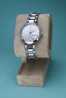 ZANZEER Party-Wedding Look Bright Color Dial Silver Metal Chain Party-Wedding Look Bright Color Dial Silver Metal Chain Analog Watch  - For Girls