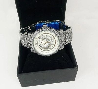 zyrowear Forest Luxury Lion Curved Silver Dial and Chain Men Wrist Watch Analog Watch  - For Men