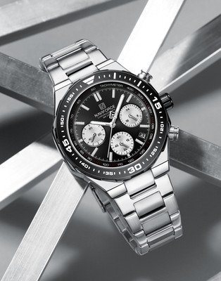 NAVIFORCE Unique temperament Silver bracelet strap with black chronograph dial Analog Watch  - For Men