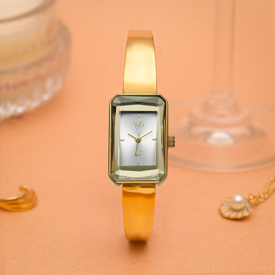 Fastrack Vyb Diva Analog Watch  - For Women